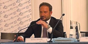 Napoli, Confapi: «Città deve trovare equilibrio tra vocazione turistica e vivibilità»