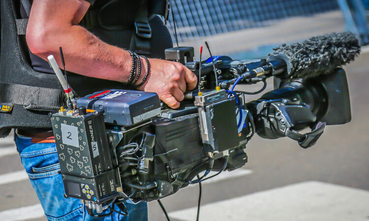 Taglio alle Tv locali, grave minaccia per un settore già in difficoltà