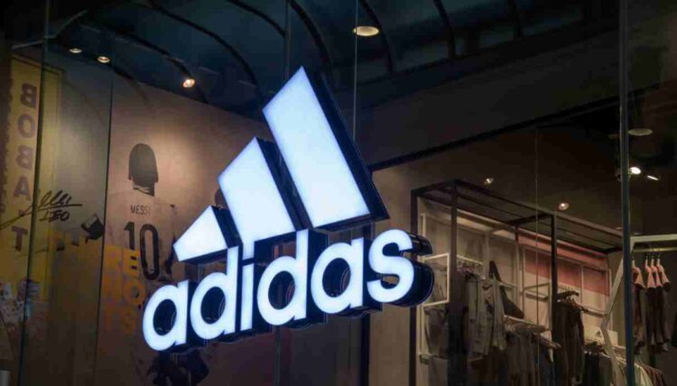 Adidas paga l’outlook non brillante. Bene risultati 2025