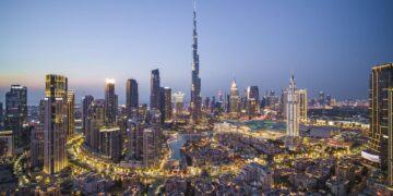 Crisi nel Golfo scuote il lusso, a rischio 6% ricavi totali del settore