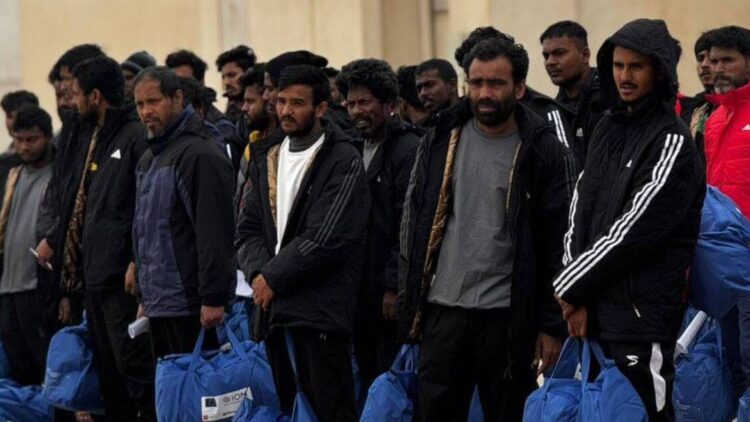 Sui rimpatri la maggioranza tira dritto, muro delle opposizioni sul decreto