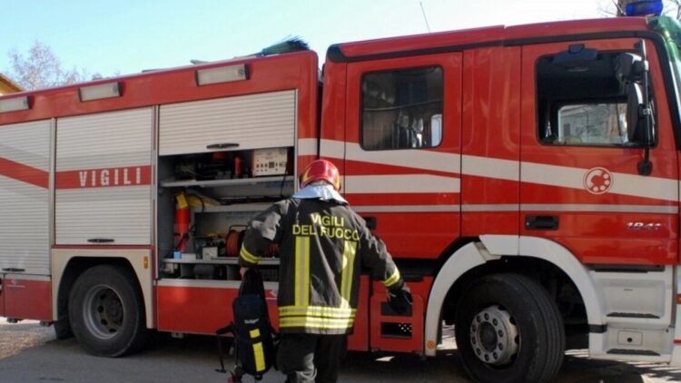 Caserma vigili del fuoco all’Aquila, aggiudicati i lavori dopo 17 anni