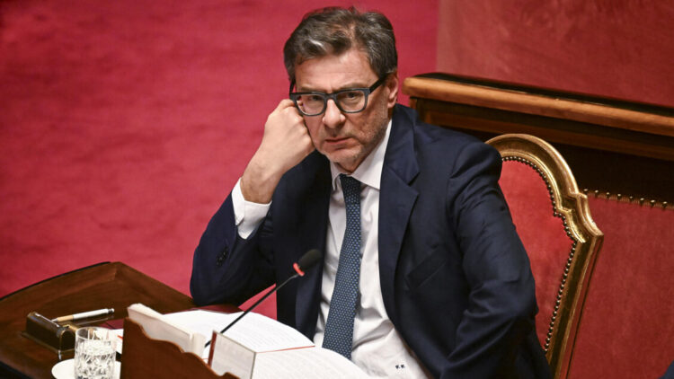 Giorgetti evoca la recessione, il governo insiste sulla sospensione del Patto