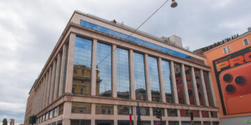 Bankitalia taglia stime del pil per la guerra, nel 2026 +0,5%