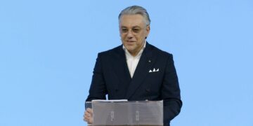 ‘Reset, rebuild, reclaim’: la strategia al 2030 di de Meo per il grande rilancio