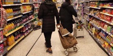 L’inflazione torna a crescere, +1,7% a marzo: le famiglie spendono 622 euro in più