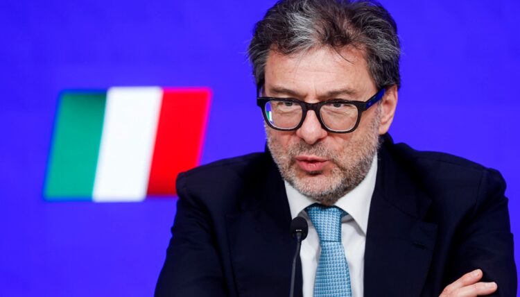 Approvato il Documento di finanza pubblica, Pil 2026-2027 al ribasso a causa della guerra