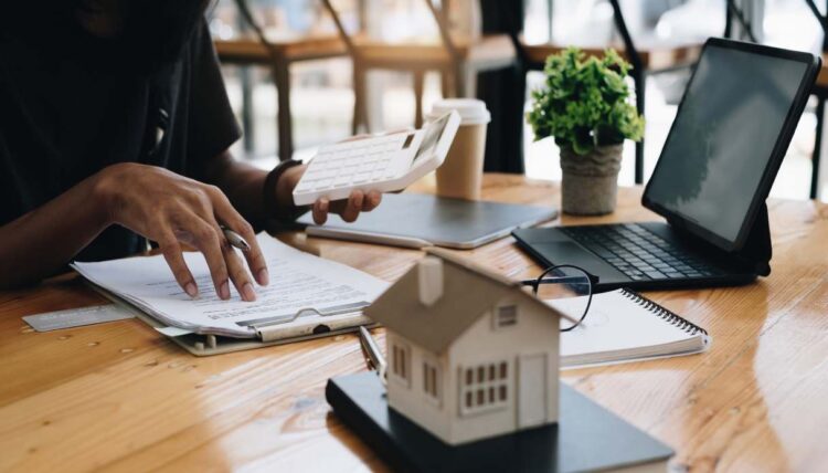 Immobiliare, settimana positiva con aspettative rialzo tassi ridimensionate