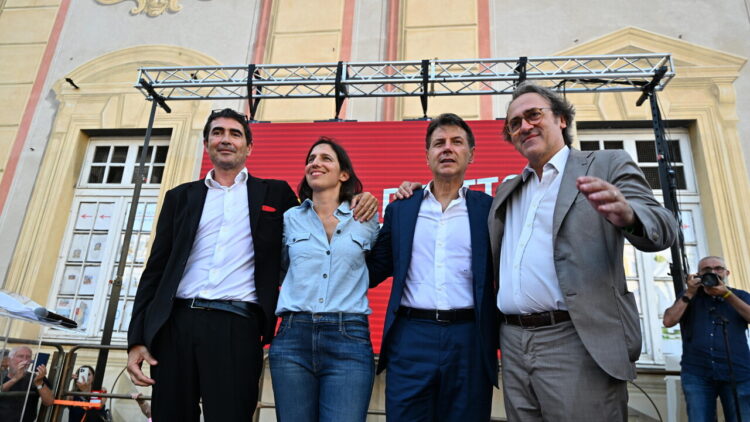 Il campo largo riparte da Napoli, big sul palco per ‘cambiare l’italia’