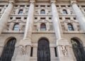 Piazza Affari guarda a BCE e Fed: inflazione in frenata, banche sotto esame