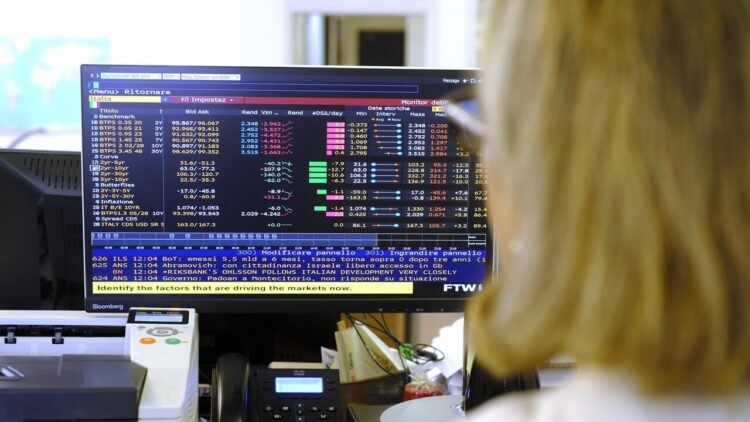 Lo spread tra Btp e Bund chiude in leggero rialzo a 82 punti base