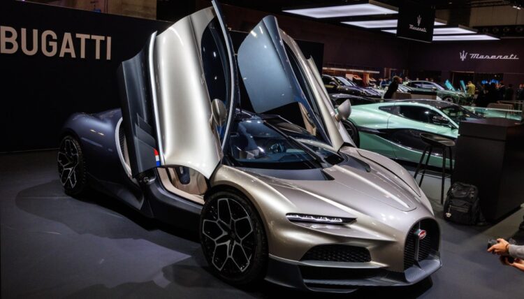 Porsche ha venduto le sue quote in Bugatti: chi controlla ora il marchio